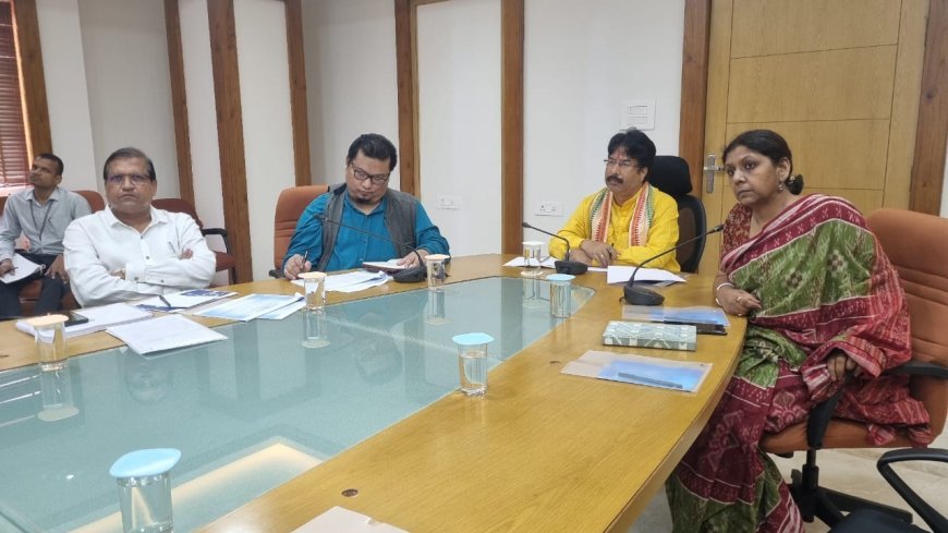 H&UD Minister directs speedy completion of WATCO projects during review