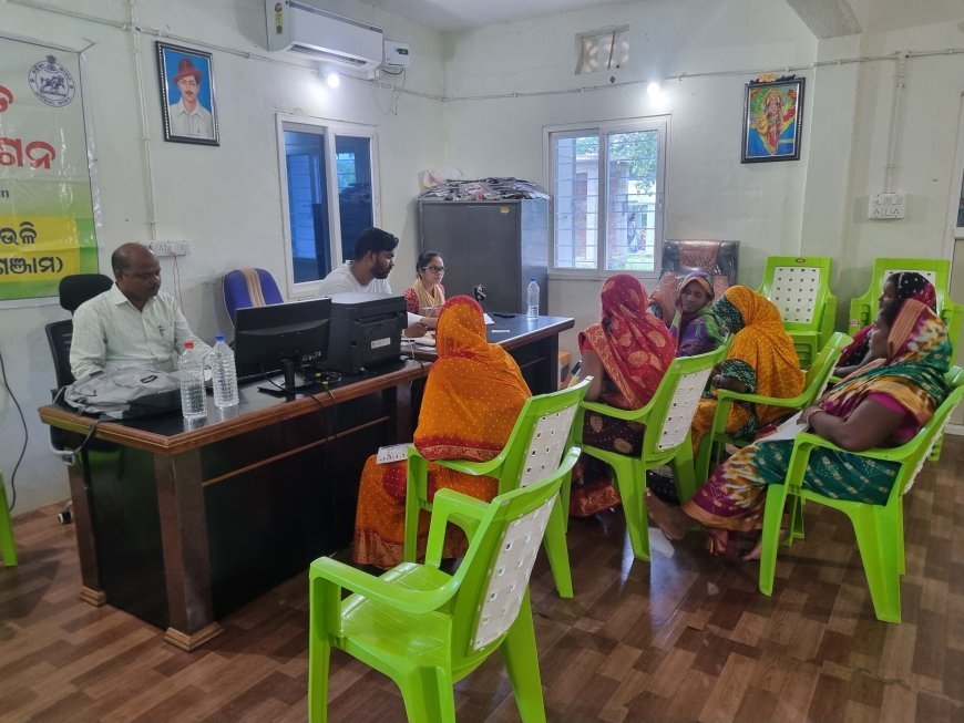 Two face salary withholding for demanding bribes in Subhadra Yojana