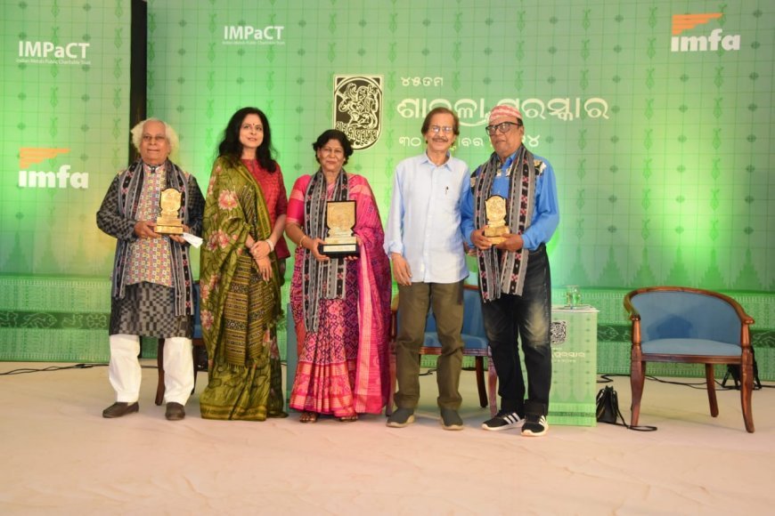 Sarojini Sahoo honored with 45th Sarala Puraskar for literary excellence
