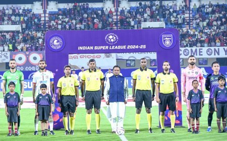 People’s CM Majhi adds energy to ISL match at Kalinga Stadium