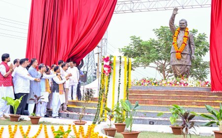 Odisha CM unveils 10-foot bronze statue of Atal Bihari Vajpayee in Cuttack