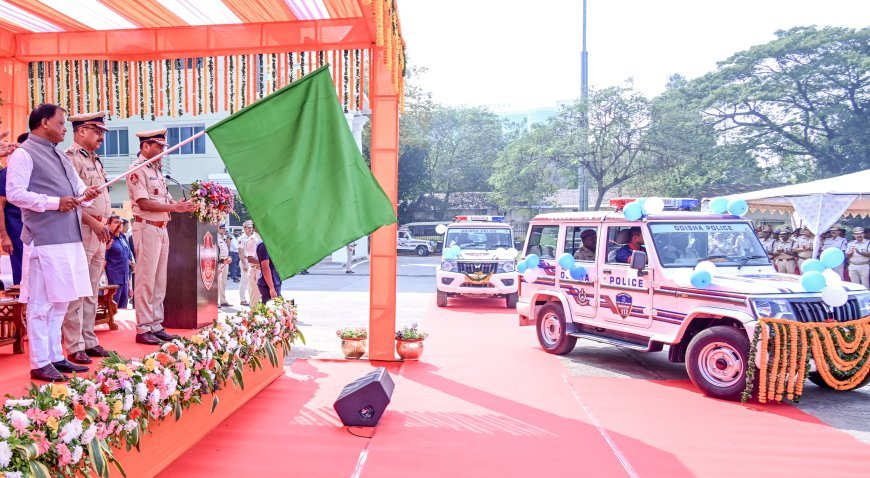 Odisha CM unveils new ERSS vehicles for enhanced emergency services