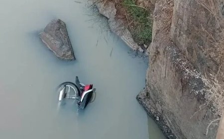 Two killed, one injured as bike falls off 20-ft bridge in Koraput