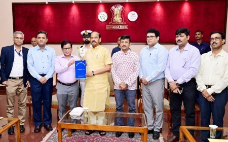 ରାଜ୍ୟପାଳଙ୍କୁ ଭେଟିଲେ ମୁଖ୍ୟ ନିର୍ବାଚନ ଅଧିକାରୀ