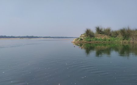 Woman and son jump into Chitrotpala River; child found dead, mother missing