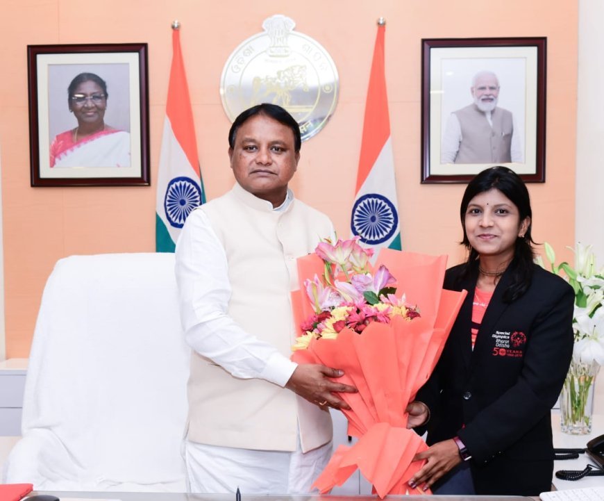 Odisha CM extends best wishes to Bibharani Patra for Mount Elbrus ascent