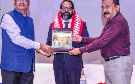 Justice Mishra inspires new law students at SOA orientation program