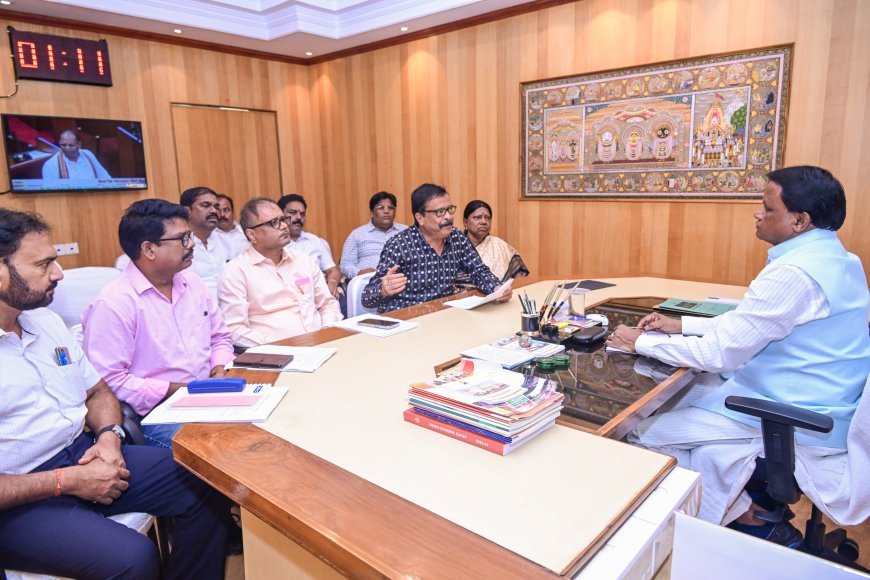 Odisha CM assesses impact of Bay of Bengal low pressure, directs immediate relief