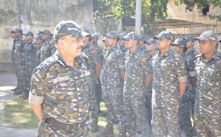 DGP YB Khurania reviews law and order in Boudh amid Maoist concerns
