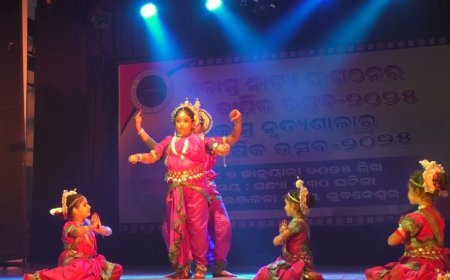 Ekamra Nritya Sanghatana marks 6th anniversary