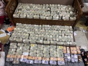 1b9cc447-b185-4037-a343-2040988f6406