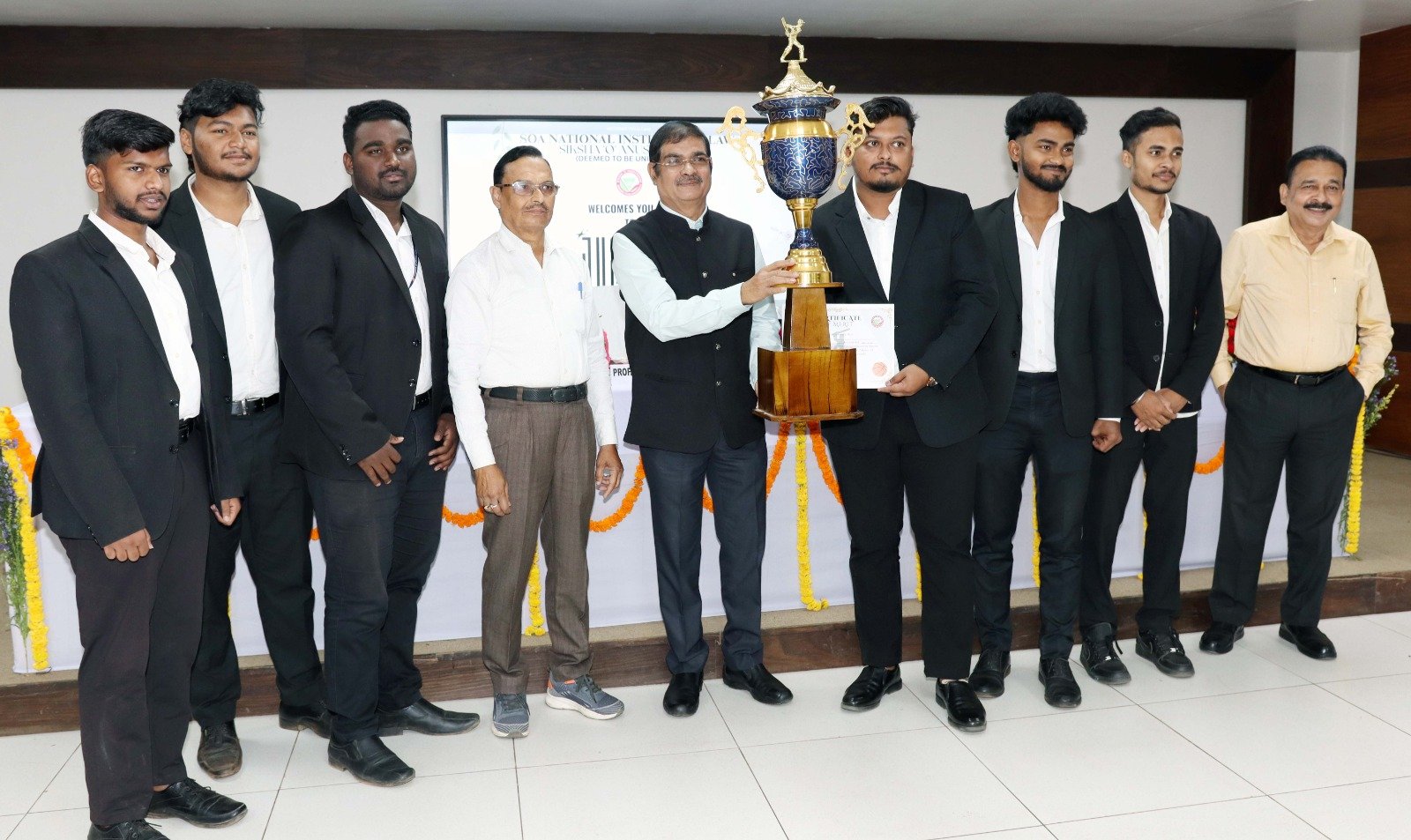 785b14e1-70fb-4bab-94e3-998631a98ff6